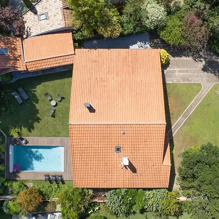 Moderne Pour 12 à Avec Piscine - Fr-1-791-27